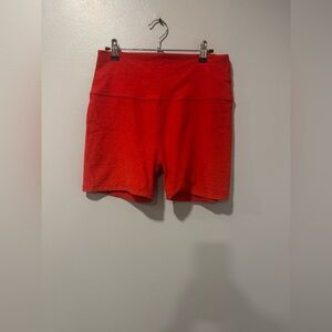 Beyond Yoga Space Dye Bike Shorts in Red Size XL